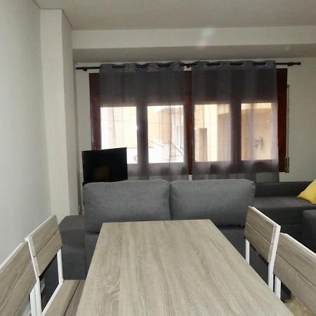 Apartament Encantador Al Centre De Vic Aptgarbi Eksteriør bilde