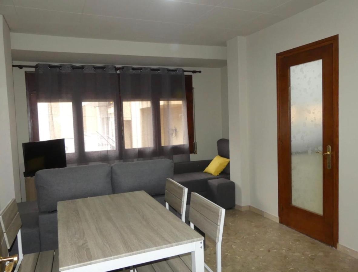 Apartament Encantador Al Centre De Vic Aptgarbi Eksteriør bilde